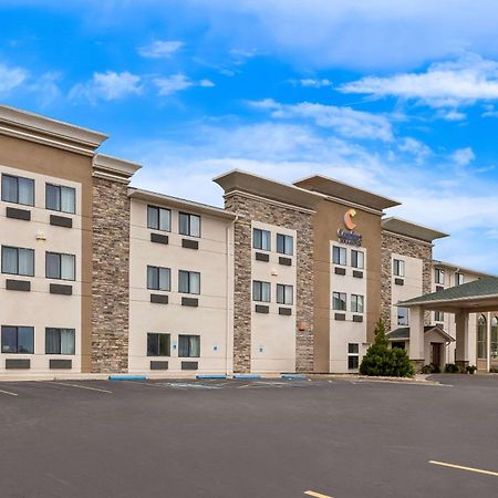 Comfort Inn & Suites プエブロ エクステリア 写真