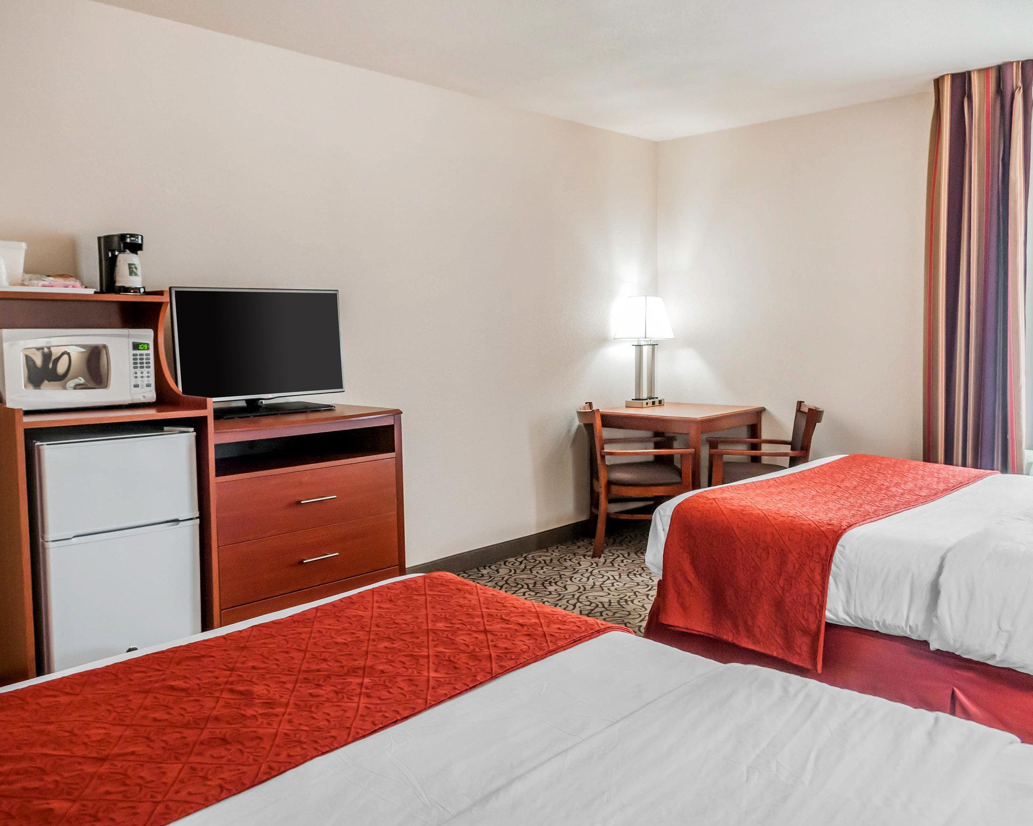 Comfort Inn & Suites プエブロ エクステリア 写真